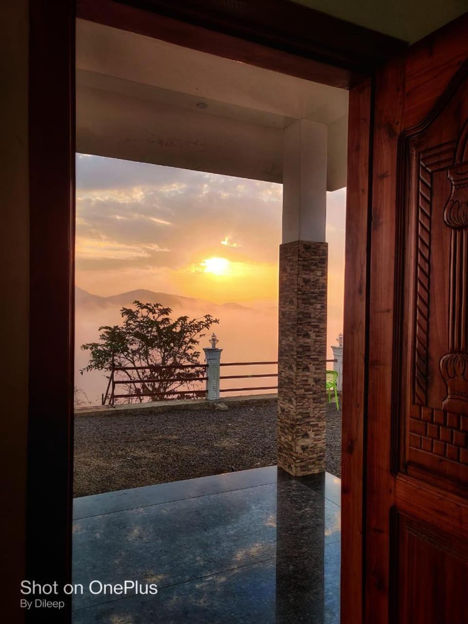 Moriah Berg Tourist Villa Vagamon Vandiperiyār Buitenkant foto