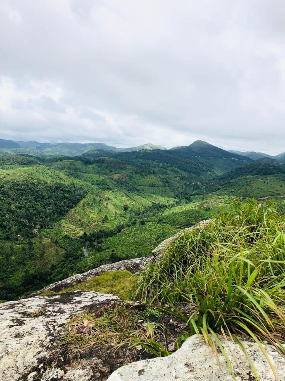 Moriah Berg Tourist Villa Vagamon Vandiperiyār Buitenkant foto